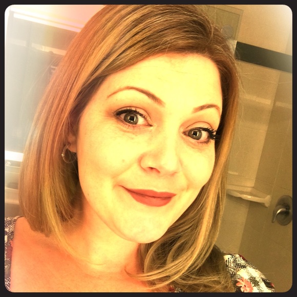 Meet your Posher, Kristina - Picture 1 of 1